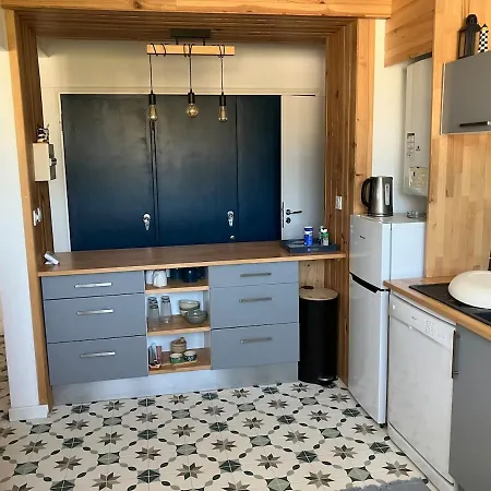 Bel Et Grand 4 Pieces Avec Parking Appartement Sète