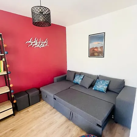 Bel Et Grand 4 Pieces Avec Parking Appartement *
